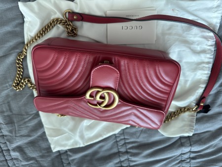 구찌마몽트레드