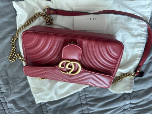 구찌마몽트레드